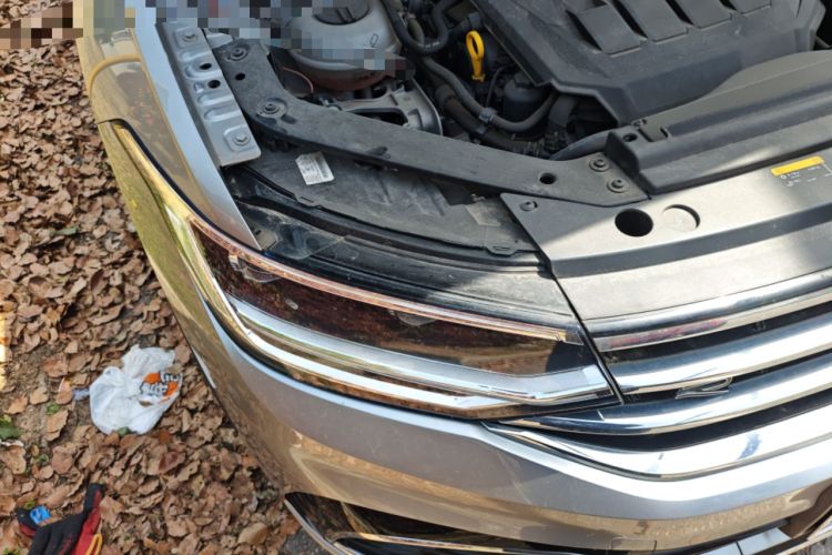 Used Volkswagen Tiguan L 2022 330TSI Automatic Two-Wheel Drive R-Line Enhanced Edition Right Front Headlight