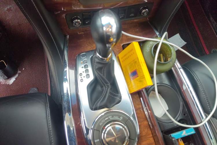 Used Infiniti QX80 2016 5.6L 4WD