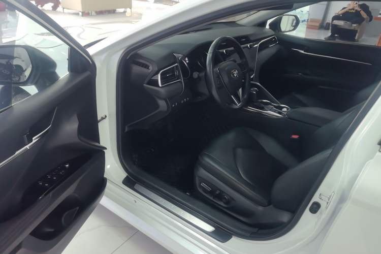 Used Toyota Camry 2019 Revised Version 2.0G Luxury Edition Driver Seat
