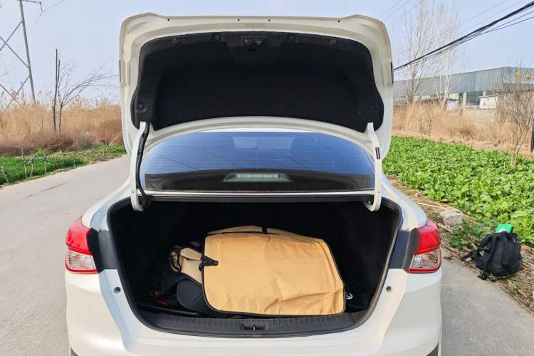 Used Nissan Lannia 2019 1.6L CVT Smart Connect Smart Cool Version China VI Standard