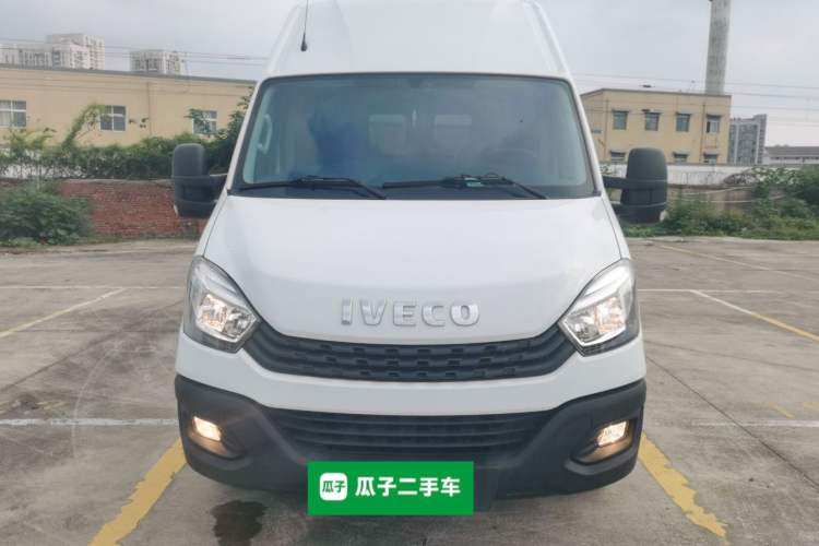 Used Iveco Eurocargo 2021 2.0T Manual Super-Rui Long Wheelbase Short Overhang High Roof Manual Doors F1A
