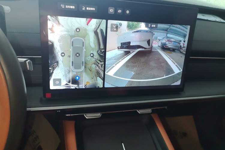 Used Dongfeng eπ eπ007 2025 Model Pure-Electric 565 All-Wheel-Drive Max Leading Edition