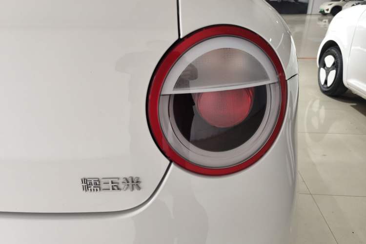 Used CHANGAN NEVO Lumin 2023 301km Honey Dew Edition