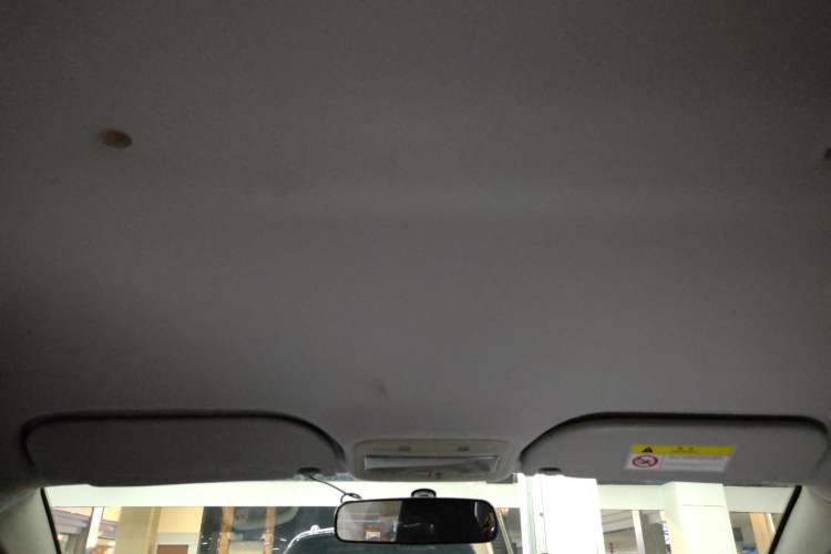 Used SOL E10X 2021 302 km Range Luxury Version 31.4 kWh