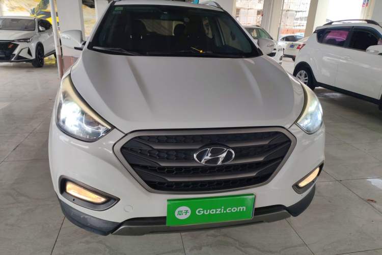 Used Hyundai ix35 2013 2.0L Automatic Two-Wheel Drive Smart GLS China IV Standard
