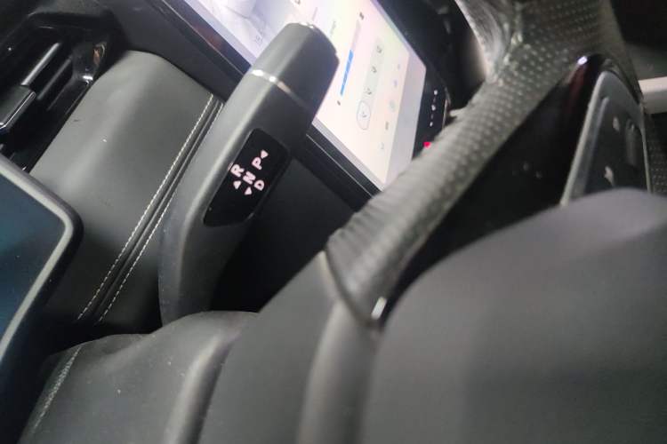 Used XPeng G3 2022 G3i 460N Gear Lever