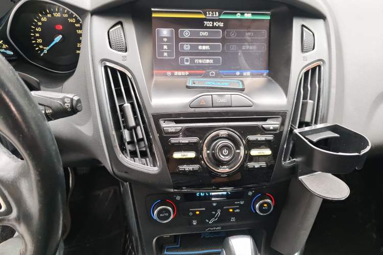 Used Ford Focus 2015 Hatchback 1.6L Automatic Fashion Edition