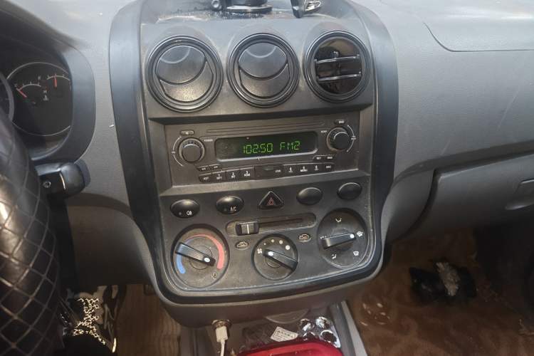 Used Wuling Hongguang 2014 1.2L Base Model China IV