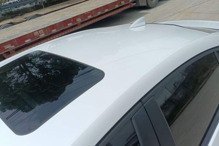 Used Chevrolet Cruze 2018 Redline 330T Dual-Clutch Flagship Edition Roof