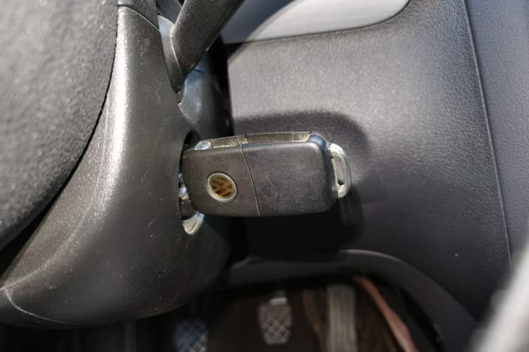 Used Volkswagen Touran 2013 1.4T Manual Fashion Edition 5 Seats
