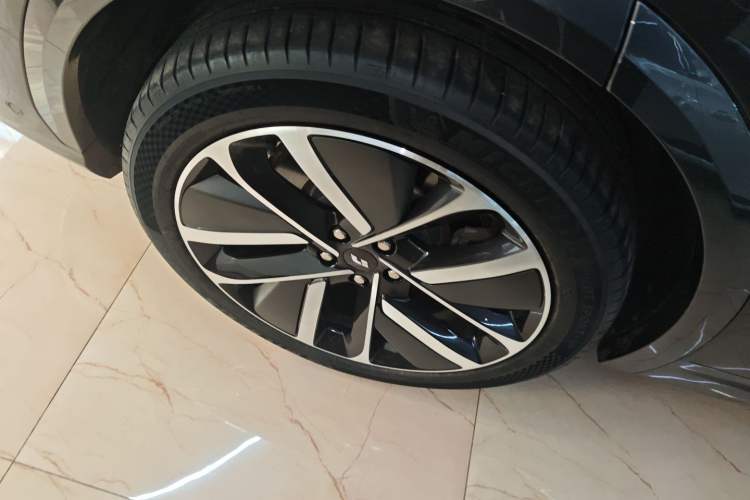 Used Li Auto L7 2023 Pro Model