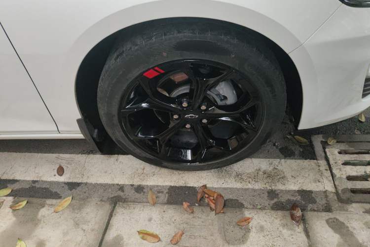 Used Chevrolet Malibu XL 2019 Redline 550T Automatic RuiLian Edition Right Front Wheel Hub