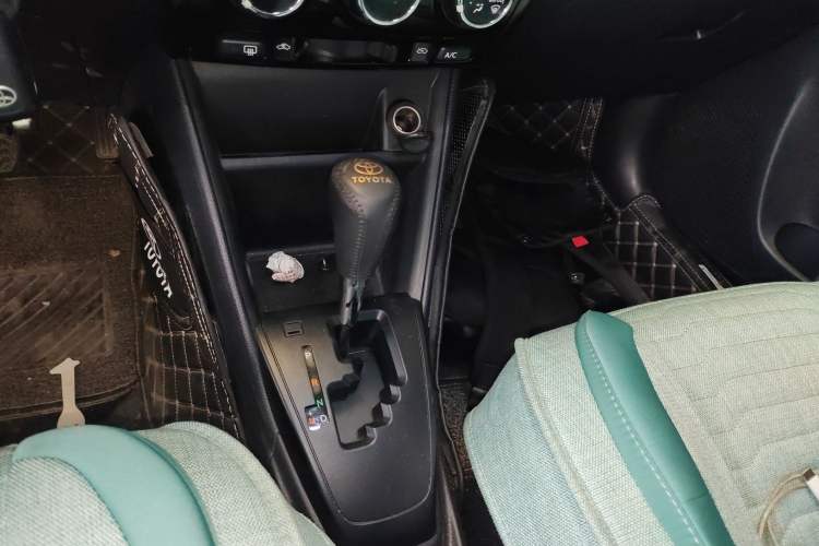 Used Toyota Vios FS 2021 1.5L CVT Fengchi Edition Gear Lever