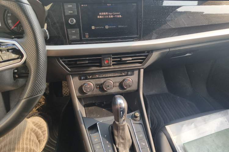 Used Volkswagen Lavida Pure Electric 2019 Enjoyment Edition Audio And AC Panel