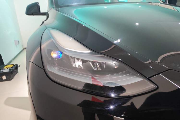 Used Tesla Model Y 2022 Revised Version Long-Range All-Wheel Drive Right Front Headlight