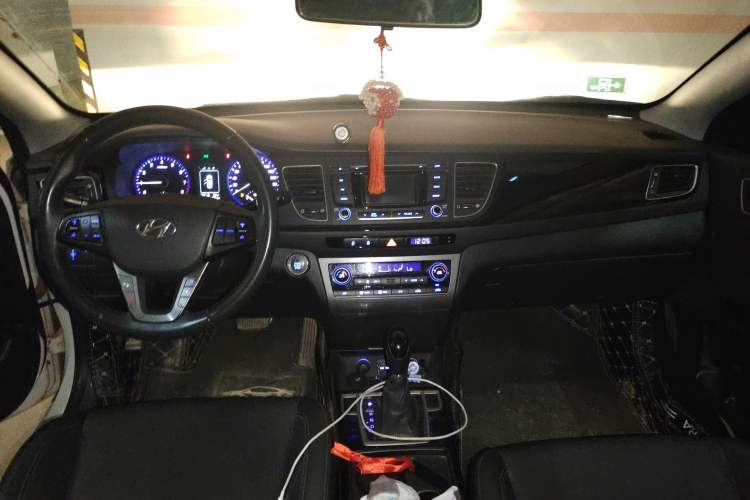 Used Hyundai Mistra 2014 1.8L Automatic Smart GLS
