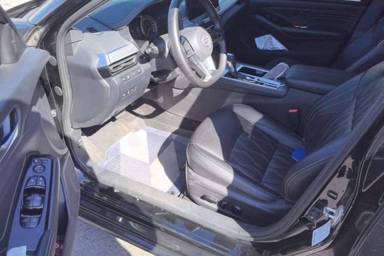 Used Nissan Teana 2022 2.0T XL Enjoyment Edition Driver Seat