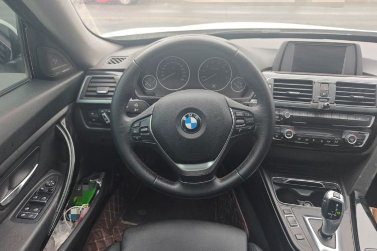 Used BMW 3 Series GT 2018 320i Sport Edition