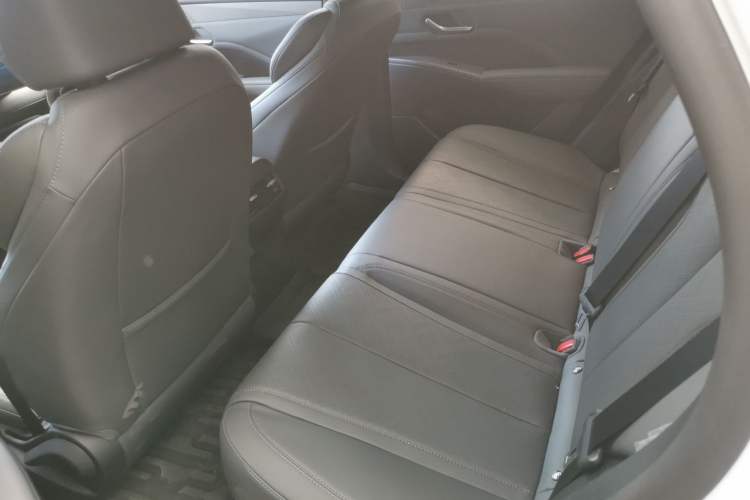 Used BYD Qin PLUS 2025 DM-i Smart Drive 55KM Leading Model
