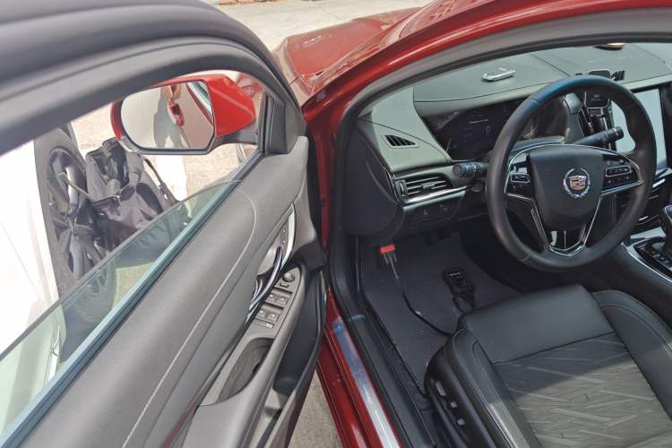 Used Cadillac ATS-L 2014 25T Comfort Model
