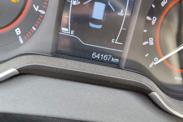 Used Chery Arrizo 5 2016 1.5L Manual Lingchao Edition Odometer Close Up