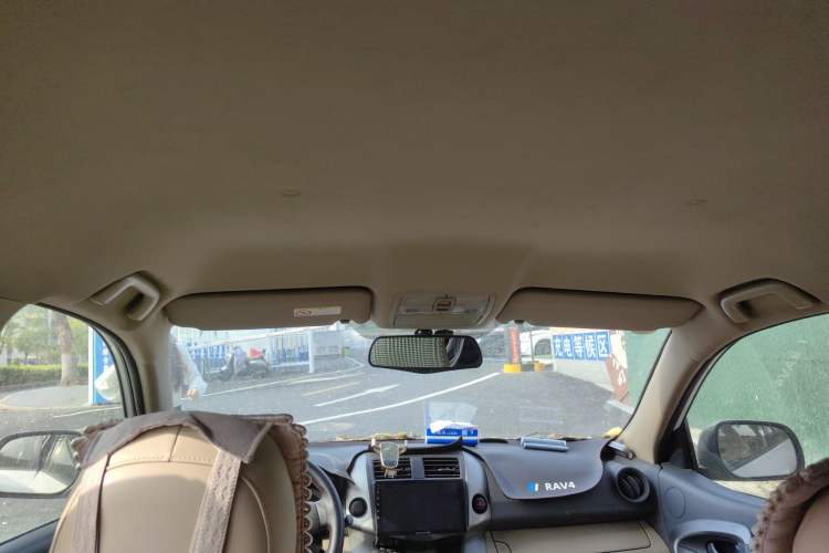 Used Toyota RAV4 2011 2.0L Automatic Classic Edition Headliner