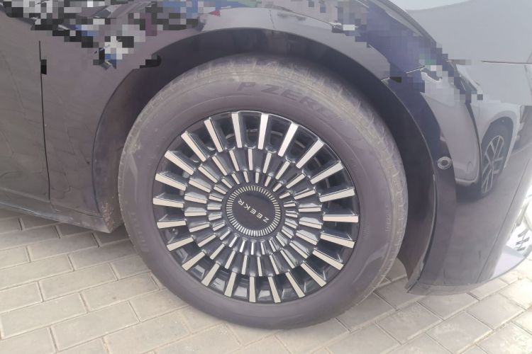 Used Zeekr 009 2022 WE Edition
