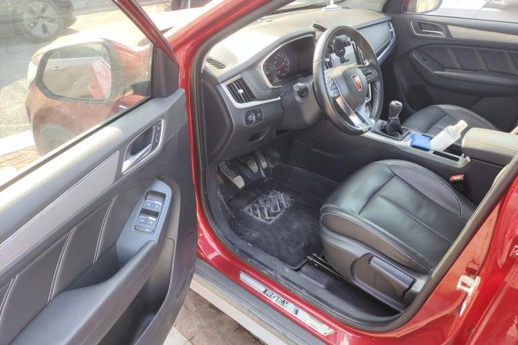 Used Roewe RX5 2016 20T Two-Wheel Drive Manual Flagship Edition
