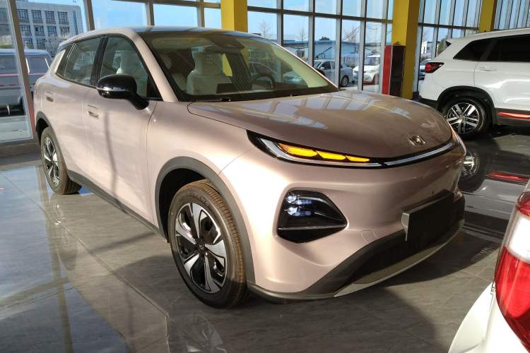 Used CHANGAN NEVO Q05 2026 Model 506 Max
