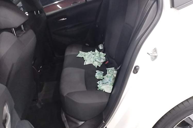 Used Toyota Levin 2023 185T CVT Luxury Edition