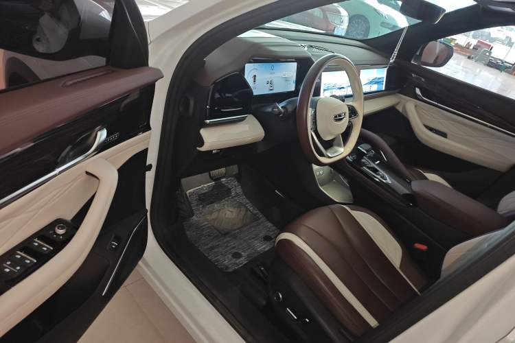 Used Geely Auto Monjaro L 2021 2.0TD DCT EVO Two-Wheel Drive Prestige Version
