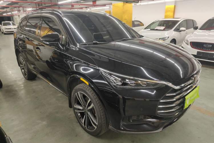 Used BYD Tang 2019 2.0T Automatic SmartConnect Luxury Edition 5 Seats China VI Standard