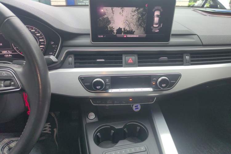 Used Audi A4L 2019 40 TFSI Fashion Edition China VI Emission Standard