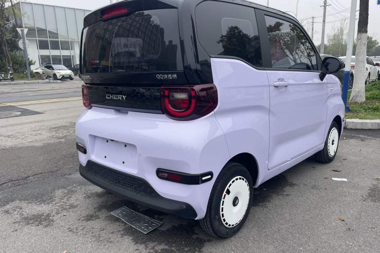 Used Chery QQ Ice Cream 2024 Edition Youth Version 205km Sundae Rear Right 45 Deg