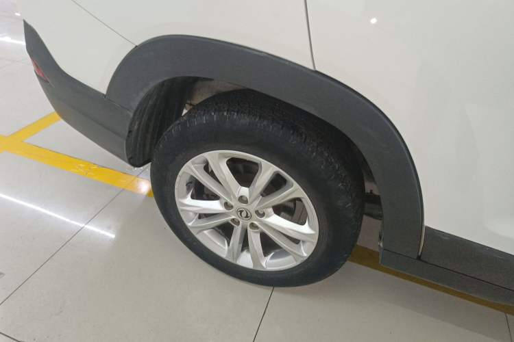 Used Dongfeng Fengon S560 2019 1.8L CVT Elite Model Right Rear Wheel Hub