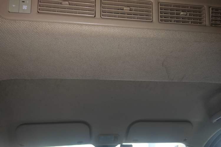 Used Wuling Rongguang V 2018 1.5L Standard Version Headliner