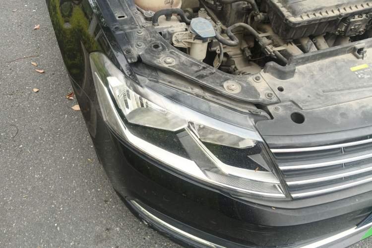 Used Volkswagen Lavida 2017 1.6L Automatic Comfort Edition
