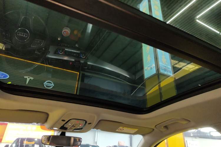 Used Audi A4L 2022 40 TFSI Luxury Dynamic Model