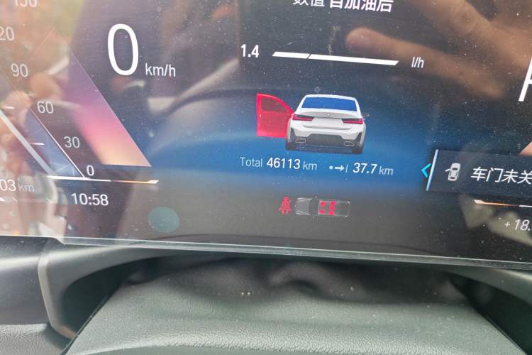 Used BMW 3 Series 2023 325Li M Sport Package Odometer Close Up