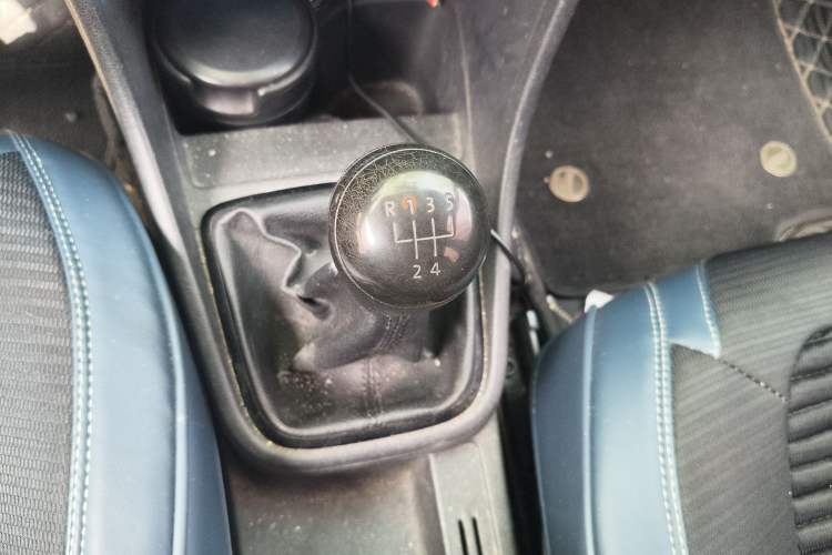 Used Volkswagen Santana 2013 1.4L Manual Fashion Edition
