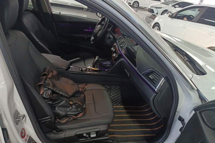 Used BMW 3 Series 2017 318Li Fashion Model