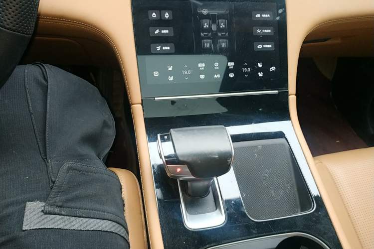 Used Li Auto ONE 2020 Extended-Range 6-Seater Version
