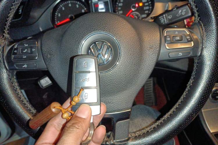 Used Volkswagen FAW-Volkswagen CC 2015 1.8TSI Luxury Model Vehicle Key