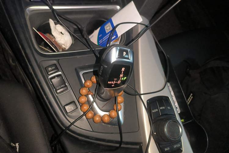 Used BMW 3 Series 2014 320Li Fashion Model Gear Lever