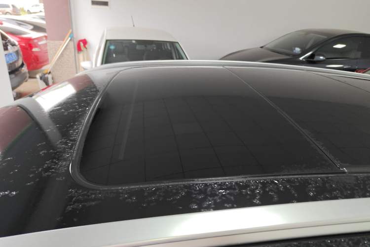 Used Lynk & Co 06 2021 1.5T Shero Pink Special Edition
