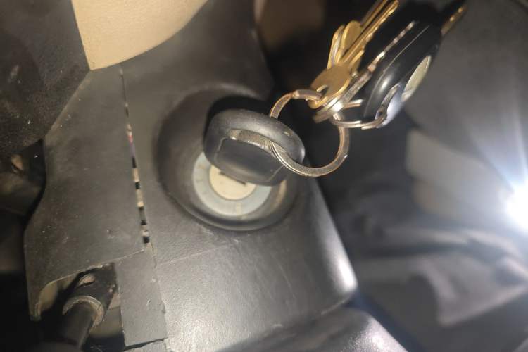 Used Wuling Hongguang 2013 1.5L Luxury Model