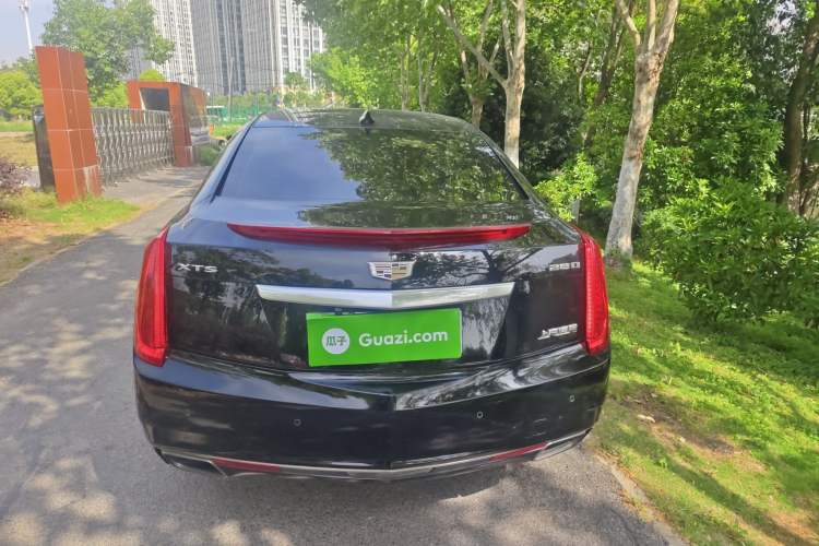 Used Cadillac XTS 2017 28T Elite Model