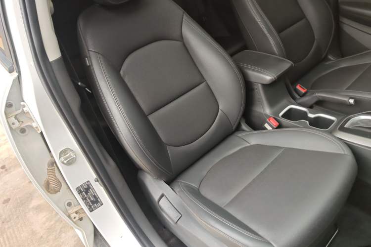 Used Hyundai ix35 2019 2.0L Automatic 2WD Zhiyong·Changxiang Edition China VI Standard Right Front Seat