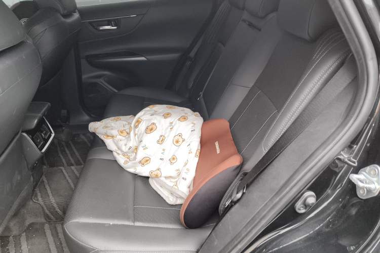 Used Toyota Harrier 2023 2.0L CVT Two-Wheel Drive Deluxe Edition