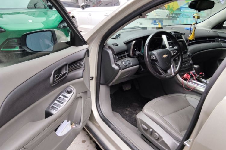 Used Chevrolet Malibu 2014 2.0L Automatic Luxury Edition Driver Seat